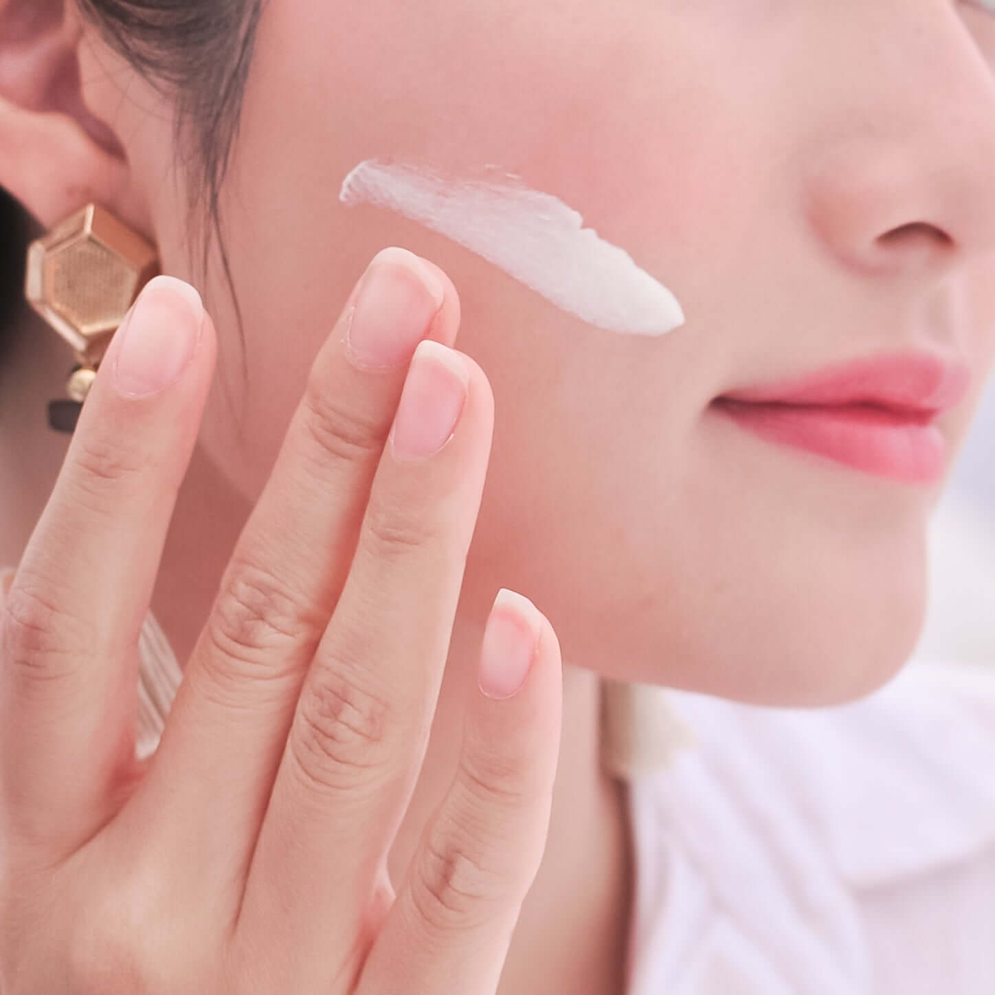 白玫瑰純物理防曬乳液SPF35 PA++++